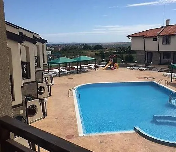 Dream In Imperial Heights